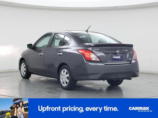 2015 Nissan Versa SV