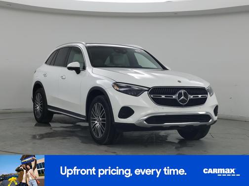 2023 Mercedes-Benz GLC 300 