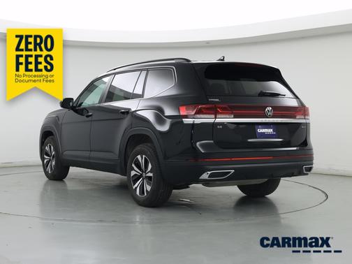 Black 2024 Volkswagen Atlas SE