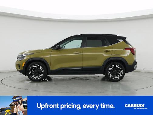 Green 2024 Kia Seltos SX