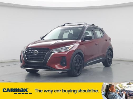 2021 Nissan Kicks SR