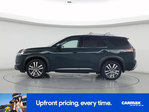 2022 Nissan Pathfinder Platinum