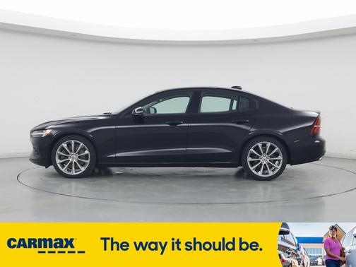 2021 Volvo S60 T6 Momentum