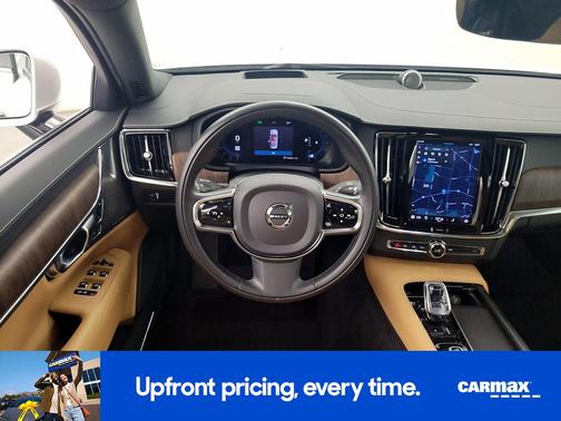 2022 Volvo S90 B6 Inscription