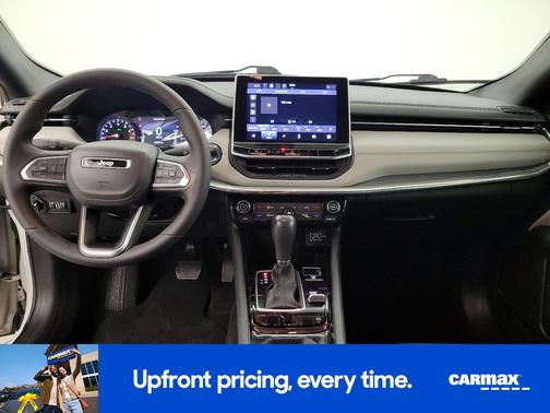 White 2023 Jeep Compass Limited