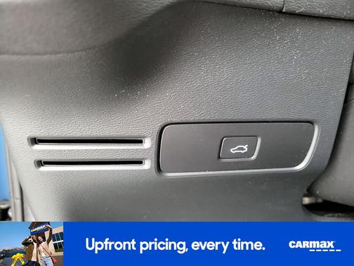 Blue 2023 Volvo XC40 B5 Plus Dark Theme