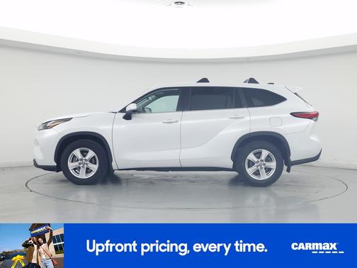 White 2023 Toyota Highlander L