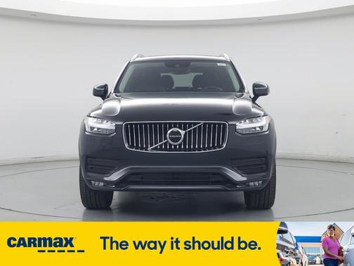 2021 Volvo XC90 T5 Momentum