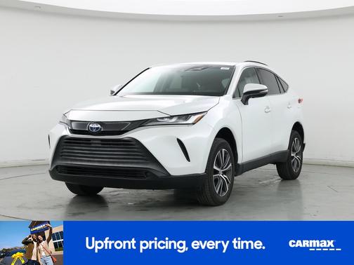 White 2023 Toyota Venza LE