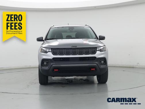 Silver 2022 Jeep Compass Trailhawk
