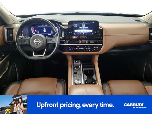 2022 Nissan Pathfinder Platinum