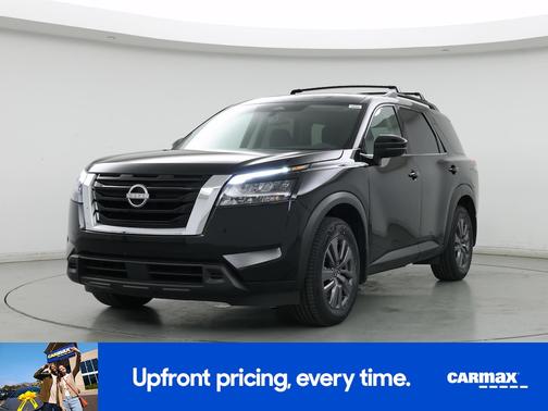 Black 2023 Nissan Pathfinder SV