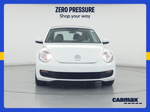 White 2014 Volkswagen Beetle 1.8T