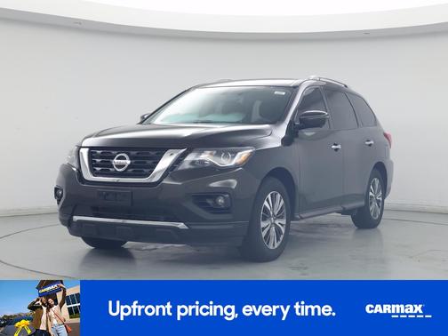 2017 Nissan Pathfinder SL