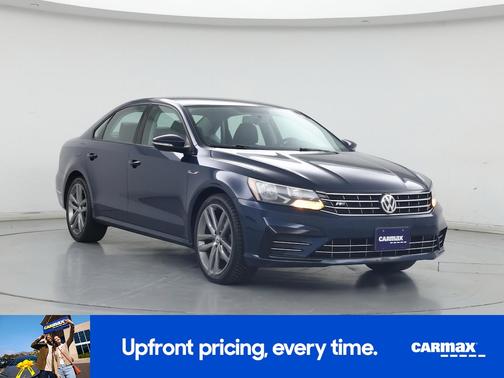 2018 Volkswagen Passat R-Line