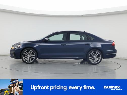 2018 Volkswagen Passat R-Line