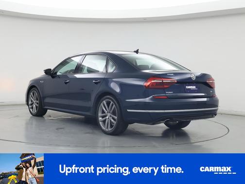 2018 Volkswagen Passat R-Line
