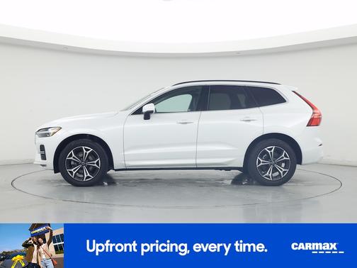 2022 Volvo XC60 B5 Momentum
