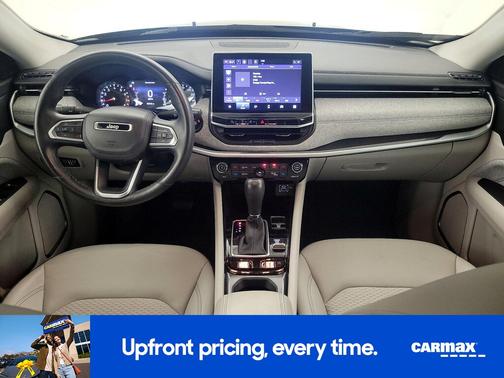 Black 2022 Jeep Compass Latitude