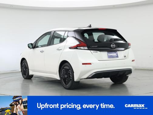 White 2023 Nissan Leaf SV Plus