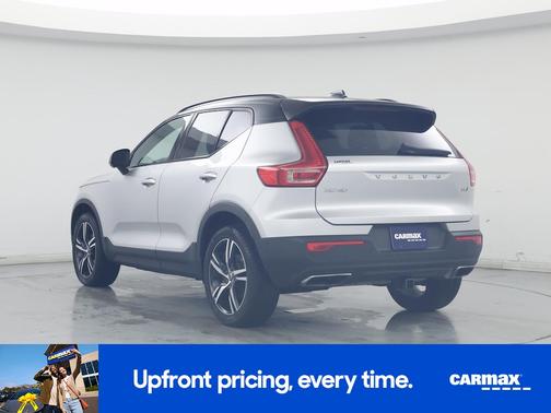 2019 Volvo XC40 T5 R-Design
