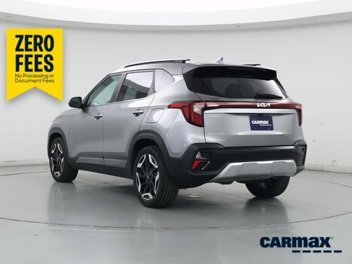 Gray 2024 Kia Seltos SX