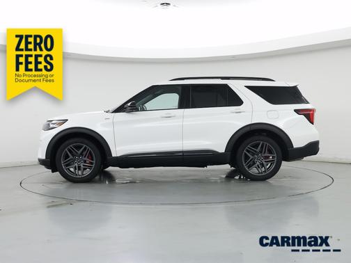 White 2025 Ford Explorer ST-Line