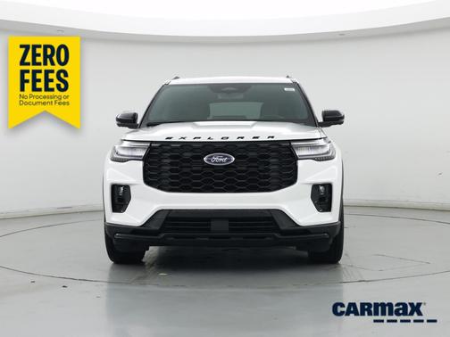 White 2025 Ford Explorer ST-Line