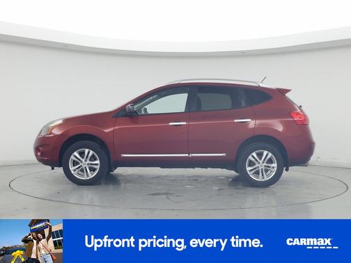 Red 2015 Nissan Rogue Select S