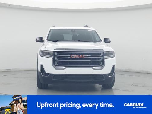 White 2023 GMC Acadia AT4