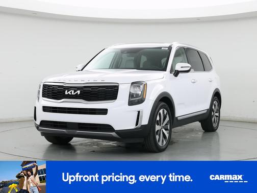 White 2022 Kia Telluride EX