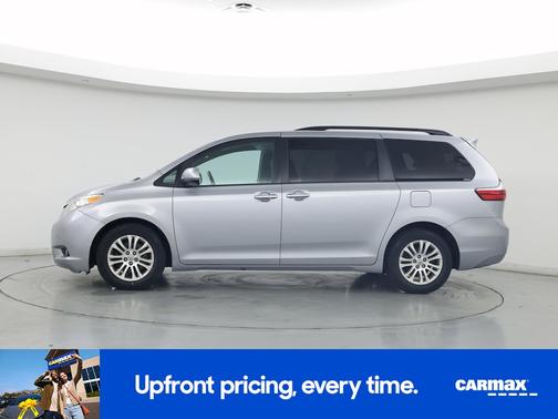 2017 Toyota Sienna XLE