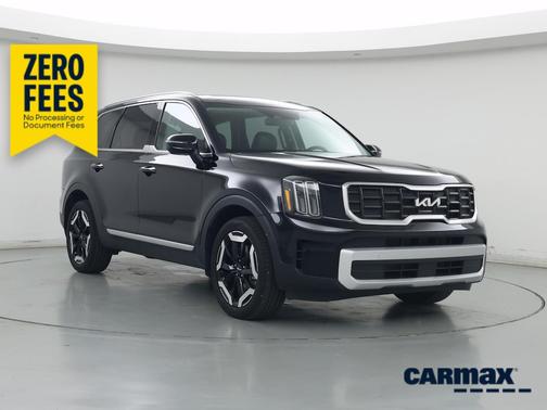 Black 2024 Kia Telluride S