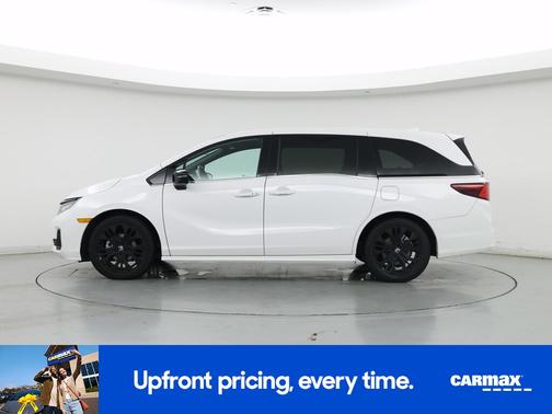 White 2025 Honda Odyssey Sport-L