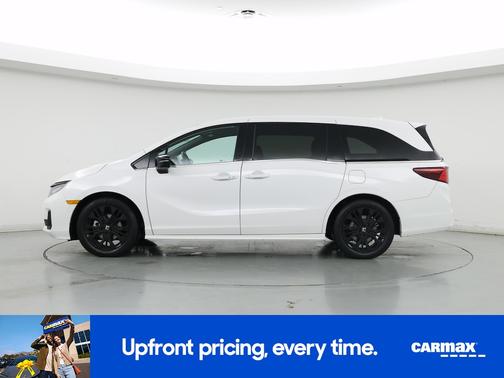 White 2025 Honda Odyssey Sport-L
