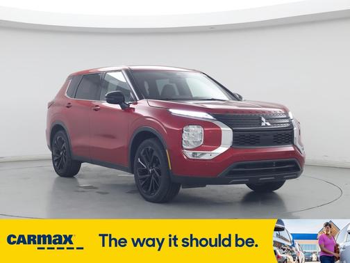 2023 Mitsubishi Outlander SE Black Edition