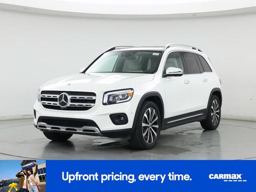 White 2022 Mercedes-Benz GLB 250