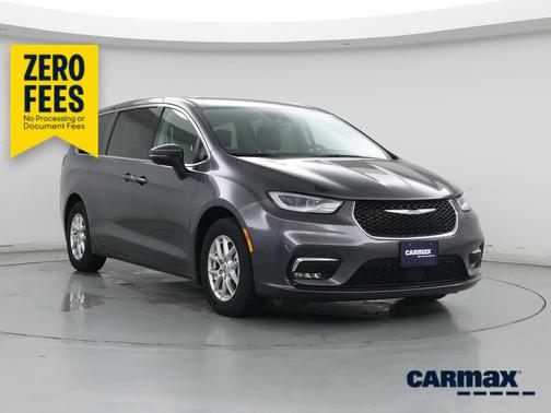 Gray 2023 Chrysler Pacifica Touring L