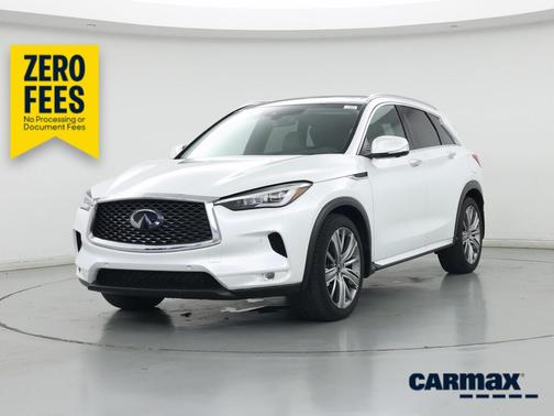 White 2023 INFINITI QX50 Sensory