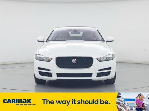 2018 Jaguar XE Premium