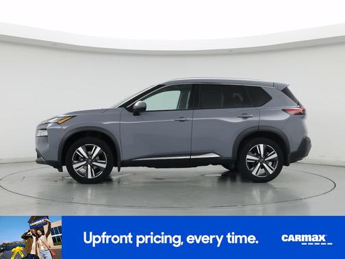 Gray 2022 Nissan Rogue SL