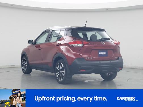 Red 2020 Nissan Kicks SV