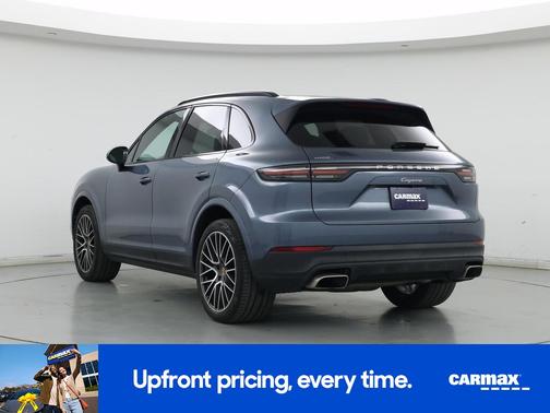 Gray 2019 Porsche Cayenne