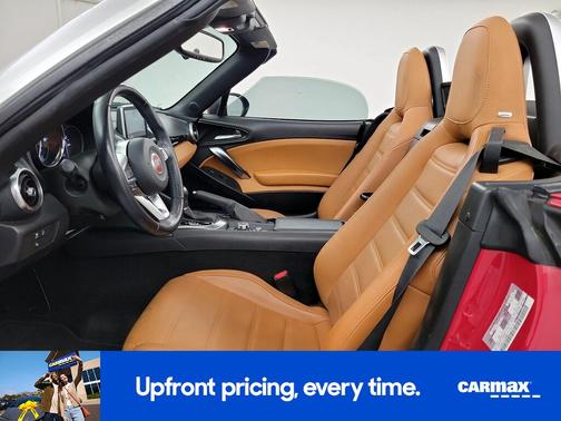 Red 2018 FIAT 124 Spider Lusso