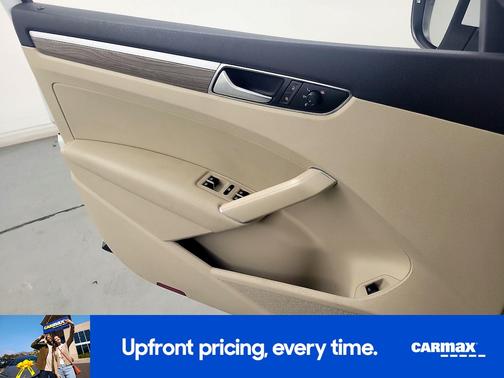 2018 Volkswagen Passat SE