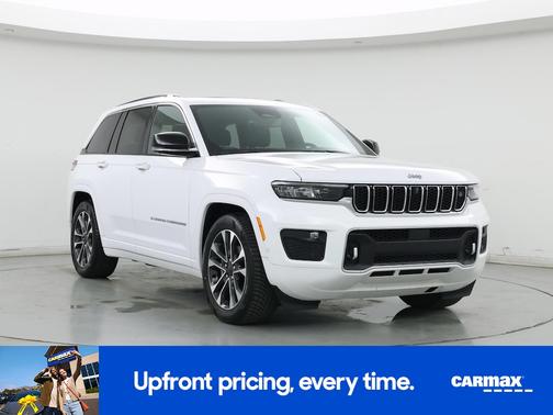 White 2022 Jeep Grand Cherokee Overland