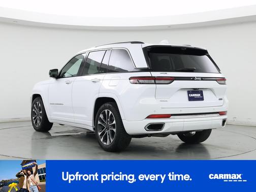 White 2022 Jeep Grand Cherokee Overland