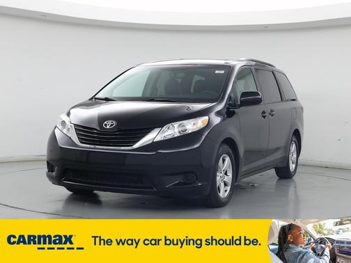 2017 Toyota Sienna LE