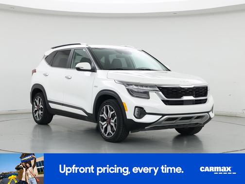 White 2022 Kia Seltos SX