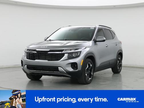 Gray 2024 Kia Seltos EX